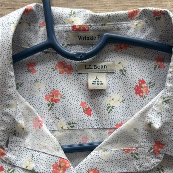 L.L. Bean White and Red Floral Women's Button Down Shirt - Picture 2 of 6